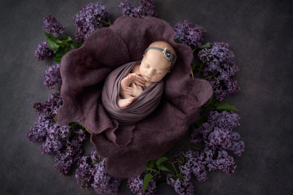 Best newborn photographer in Lithuania
